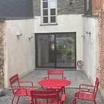 Nyaraló The Refuge Of Happiness